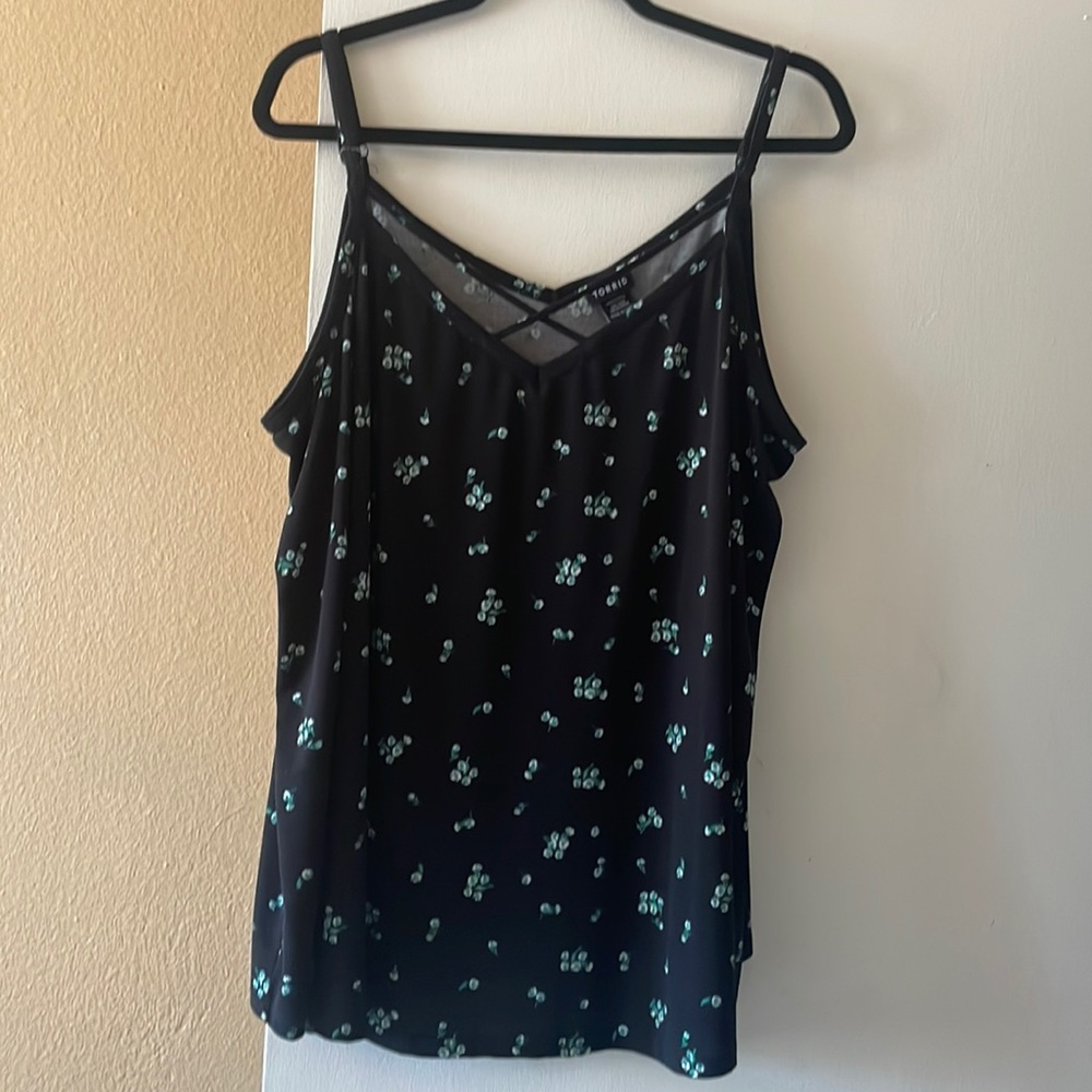 Torrid spaghetti strap blouSe